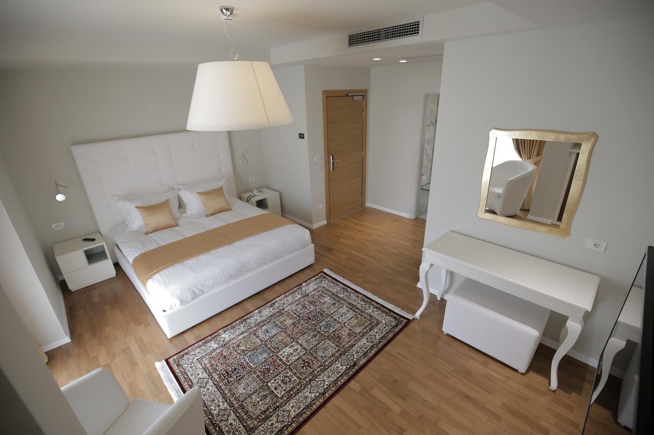 Hotel Bulqiza Bulqize Extérieur photo